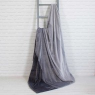 Jeté 4 NUANCES DE GRIS 60" X 70" Jeté 4 NUANCES DE GRIS 60" X 70"