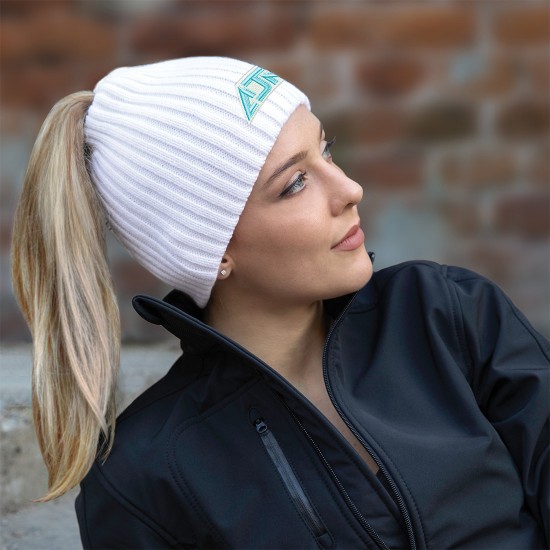Tuque avec ouverture pour femme